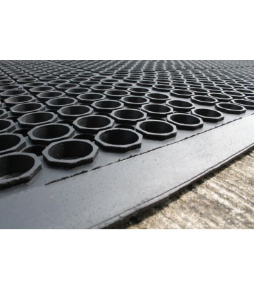 Protiúnavová gastro rohož s otvory 25% nitril 90 x 150 cm