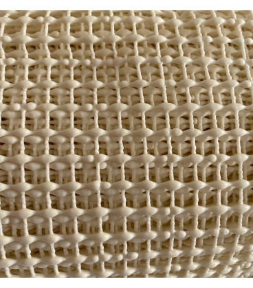 Protiskluzová síťovina pod koberce šíře 100 cm x metráž